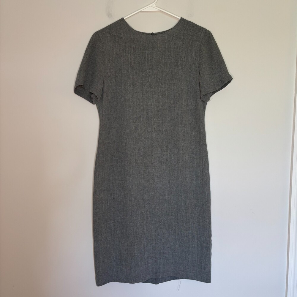 TALBOTS Gray Sheath Dress Womens 6 Lined Short Sleeve Knee length Capsule Career